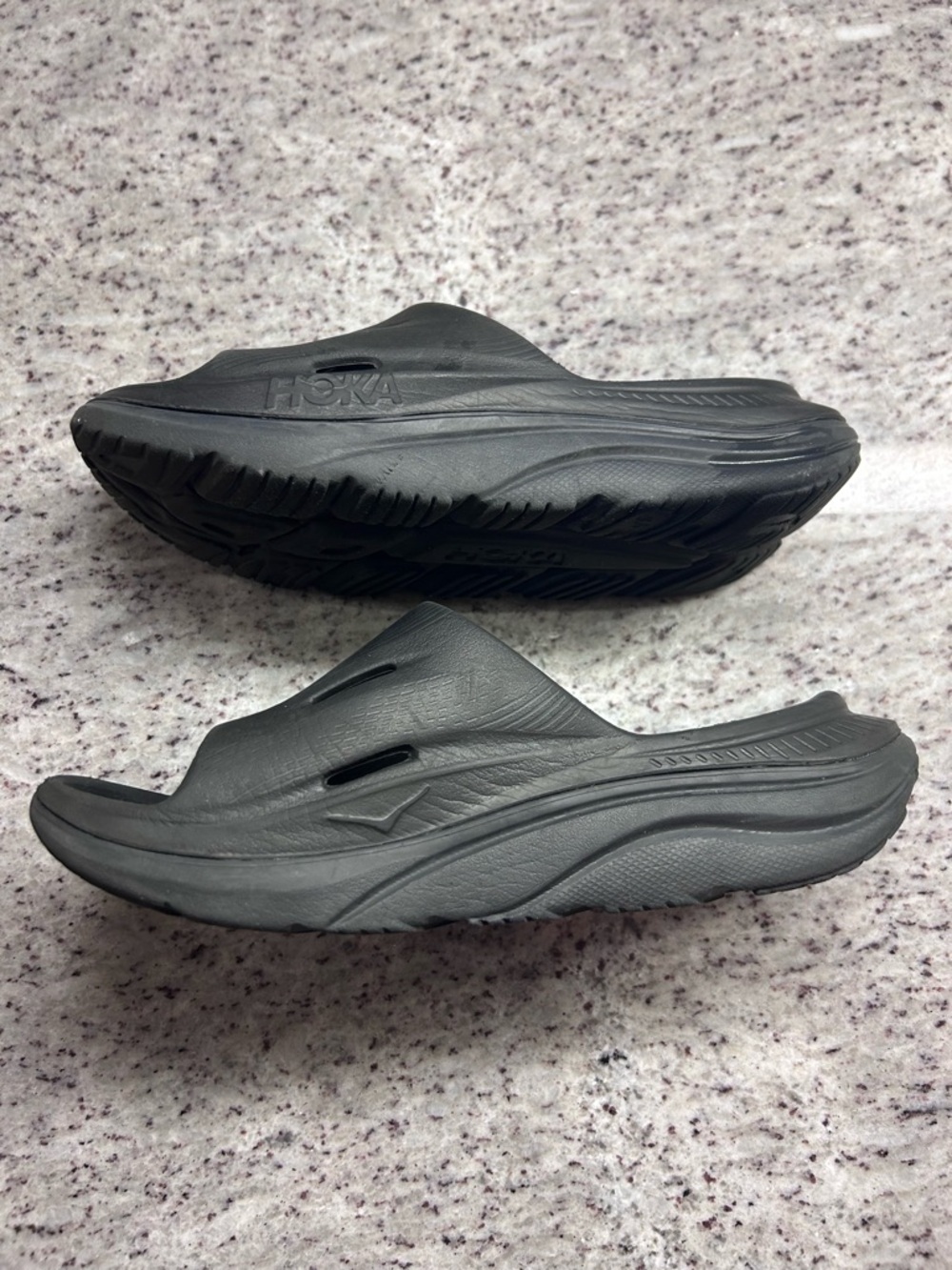 Hoka Youth Black Ora Recovery Slip-On Foam Slide Sandals size 5 youth - Picture 5 of 7
